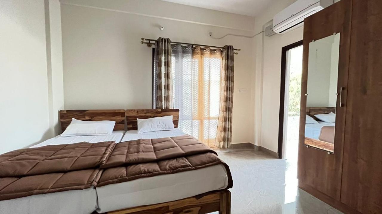 Goshen Inn Suites And Serviced Apartments Бангалор Экстерьер фото